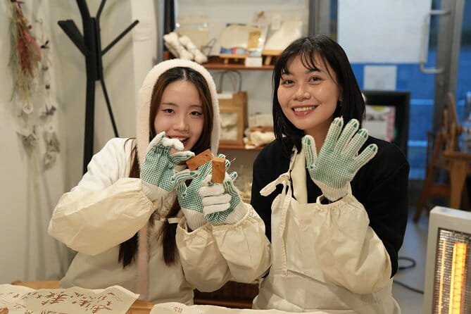 Relaxing Yakusugi Woodworking Experience in Kagoshima - Inclusions and Amenities