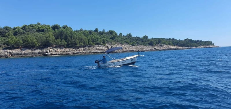 Rent a boat up to 6 person on Cape Kamenjak Nature Park - FAQ