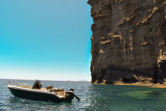 Rent a Boat with 30/50hp Engine in Santorini without a License - Exploring Santorini by Boat: A Practical Guide