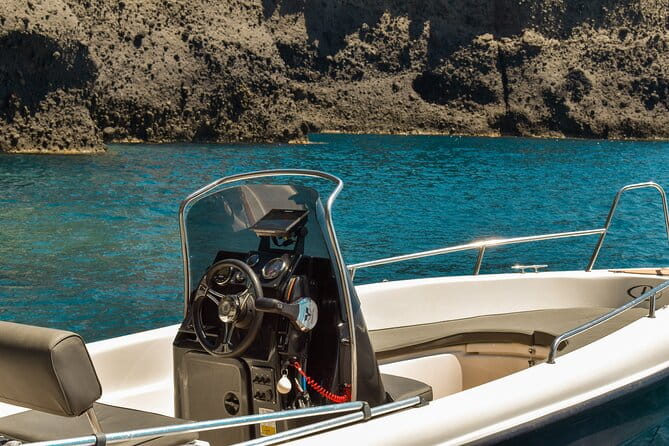 Rent a Boat with 30/50hp Engine in Santorini without a License - The Sum Up: Is This Boat Rental Right for You?