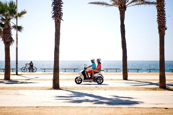 Rent a Scooter 125 cc in Maspalomas and Playa del Ingles : Visit Gran Canaria - Discovering Gran Canaria on Two Wheels
