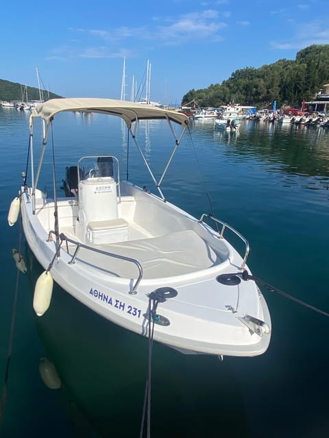 Rent a small boat 30 hp without license! - FAQ