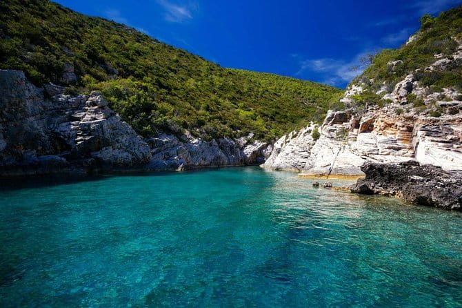 Rent a speed boat from Split or Trogir - Key points / Takeaways