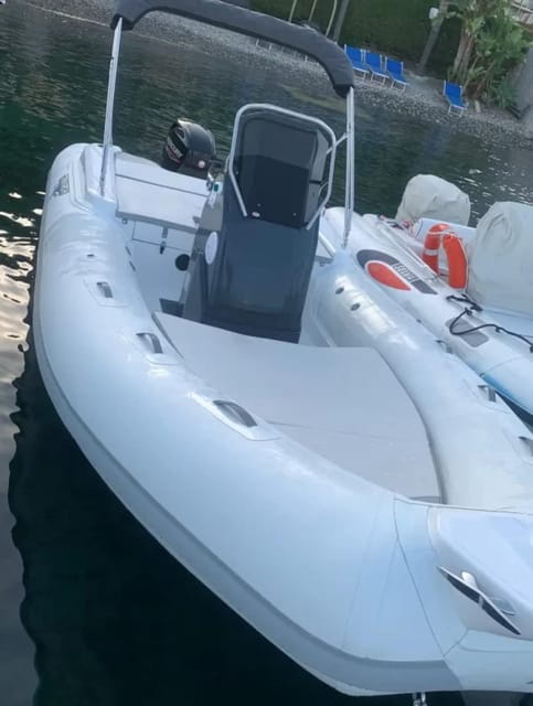 Rent Gommone G6.3 "Ode Mer" explore the Aeolian archipelago - Who Will Love This Experience?