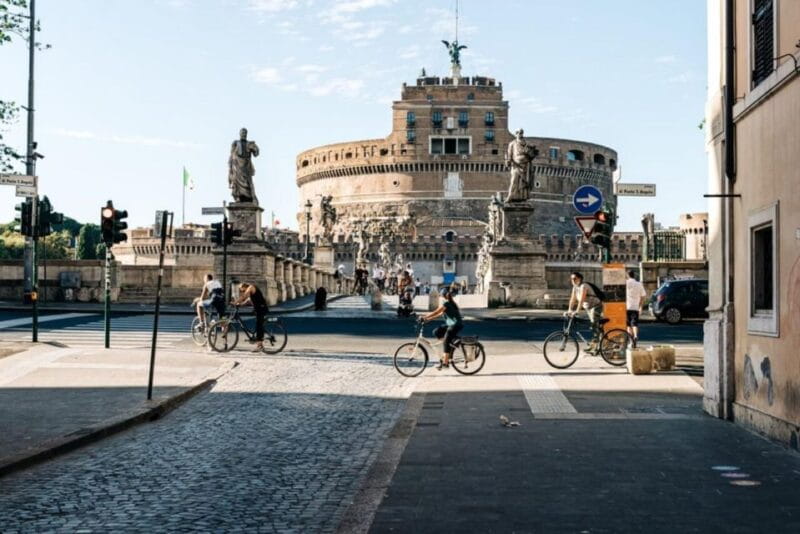 Rent Top E-bike for an epic day in Rome - Who Should Consider This Experience?