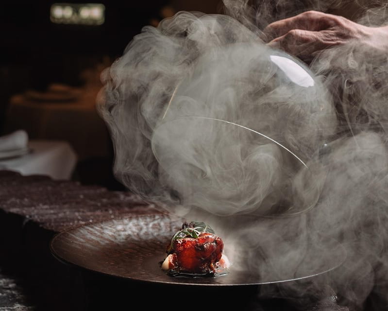 RESTAURANT IN THE CENTER OF JEREZ WITH THE BEST GASTRONOMY AND WINES - The Menu: From Land to Glass