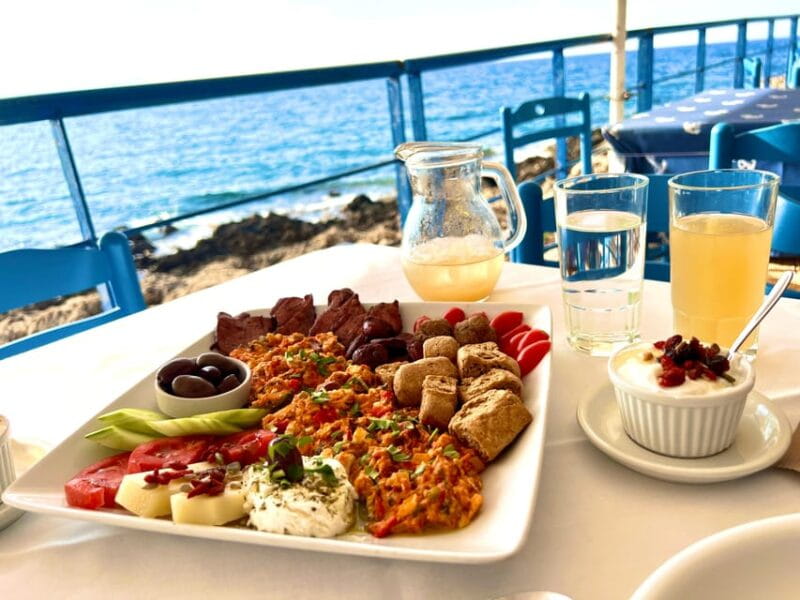 Rethymno: Traditional Cretan Brunch Food Tour in Old Town - Key Points / Takeaways