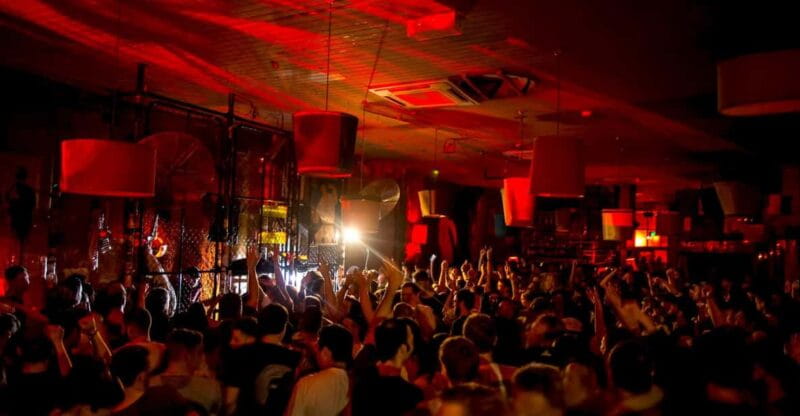 Revealing Bucharest's Nightlife Secrets - In-Depth: What to Expect from the Nightscape Bucharest Experience