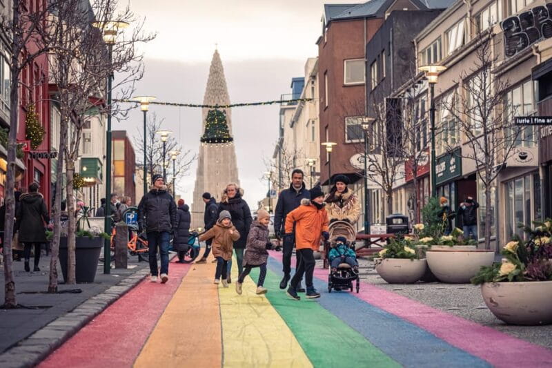 Reykjavik: Christmas Walking Tour with Icelandic Traditions - Discovering Reykjavik’s Christmas Spirit