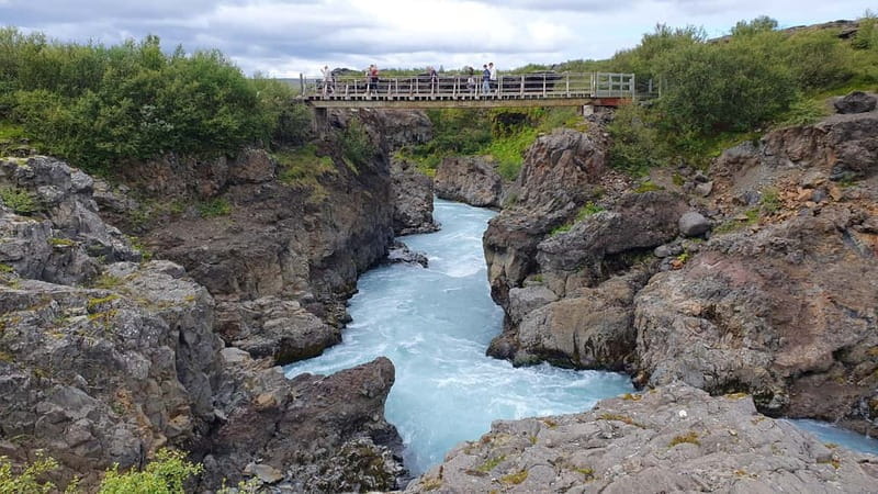 Reykjavík: German-speaking small group day tour West Iceland & Krauma Spa - FAQ