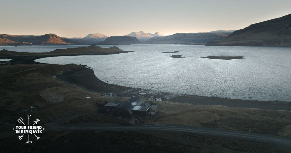 Reykjavik: Hvalfjordur & Hvammsvik Hot Springs Private Tour - Exploring Hvalfjörður