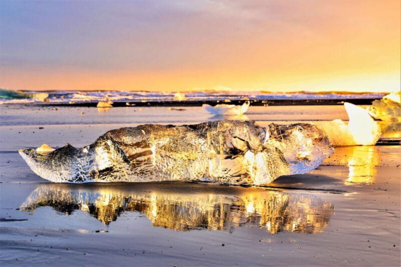 Reykjavik: Jokulsarlon Glacier Lagoon Full-Day Guided Trip - Who this tour suits best