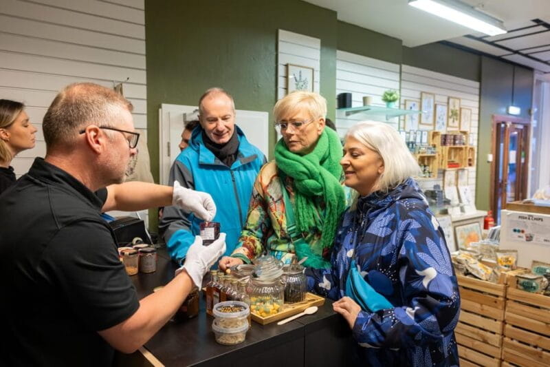 Reykjavik: Private Vegetarian Food Walking Tour - Key Points / Takeaways
