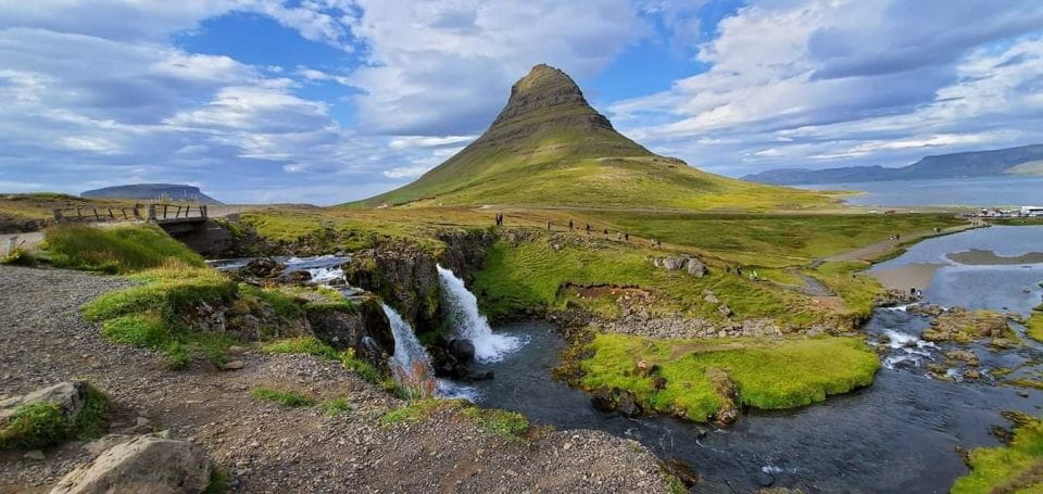 Reykjavik: Small-Group Snæfellsnes Day Trip - Iconic Kirkjufell Mountain