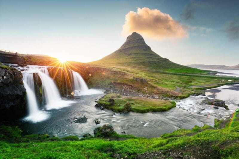 Reykjavik: Snæfellsnes Day Trip with Vatnshellir Lava Cave - From Black Sand Beaches to Sea Stacks