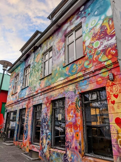 Reykjavik: Street Art Walking Tour - Discovering the Creative Heart of Reykjavik
