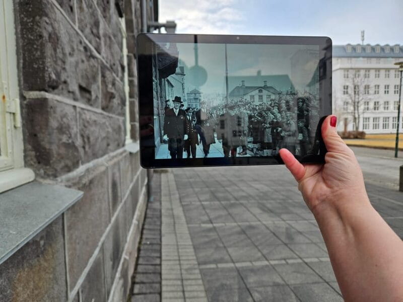 Reykjavik: WWII History Tour with a 1940's British Officer - The Value of the Experience