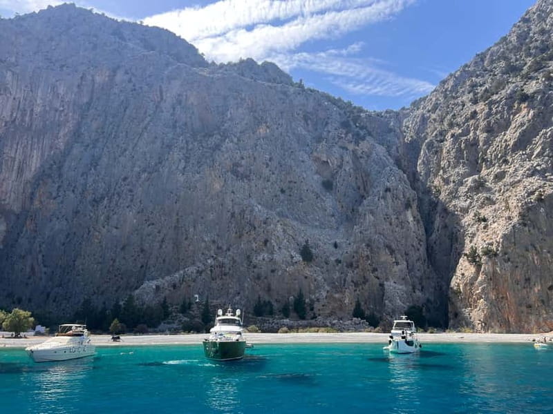Rhodes: Cruise to Symi & St George's Bay with Hotel Transfer - Entering the Charm of Symi Island