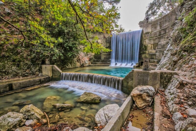 Rhodes: Guided Bus Trip to Lindos Village & Seven Springs - Lindos Village: Charm, Views, and Ancient Ruins