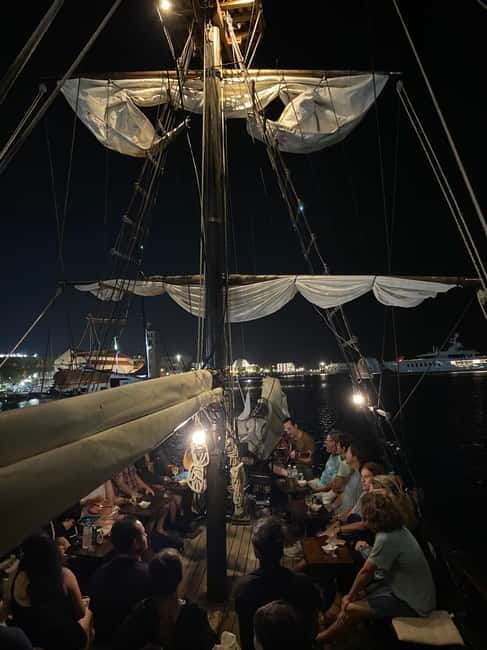 Rhodes: Night Cruise with Live Music and Sightseeing. - Who Will Love This Cruise?