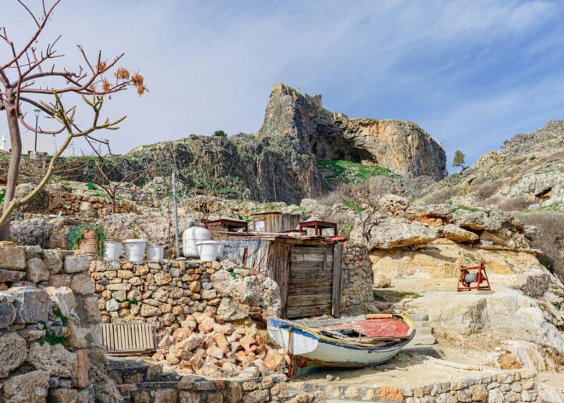 Rhodes: Old Town and Grand Master Palace Shore Excursion - Entering the Heart of Rhodes: Mandraki Harbour and Its Symbols