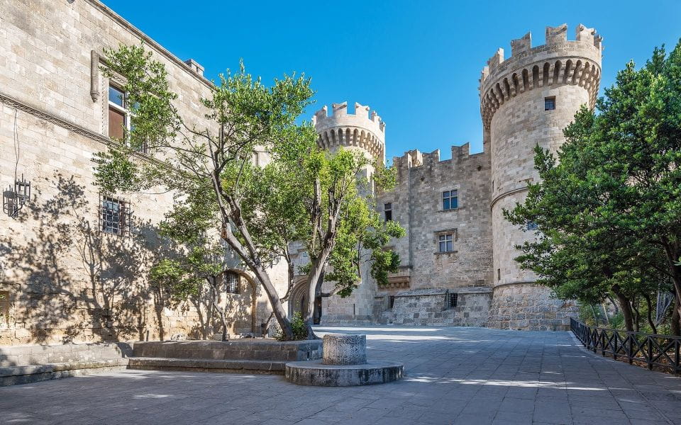 Rhodes Old Town Small-Group Walking Tour With a Guide - Customer Reviews