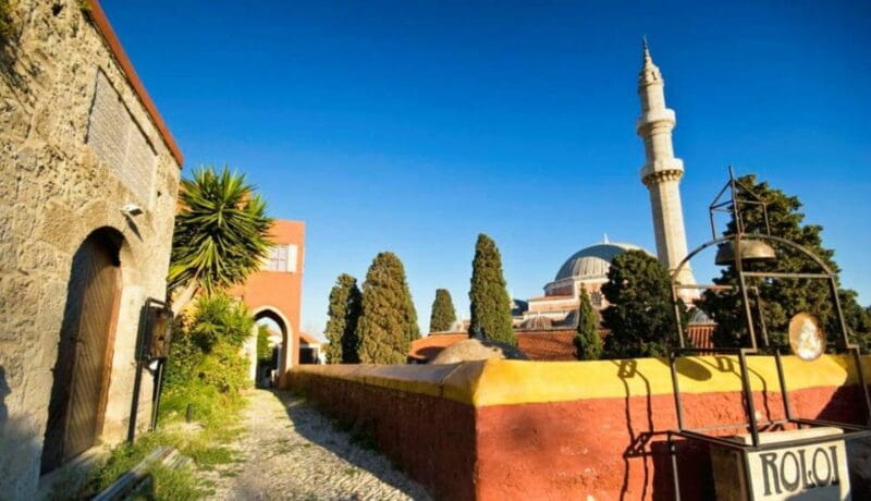 Rhodes: Private Medieval City Treasure Hunt with Food Stops - Key Points / Takeaways