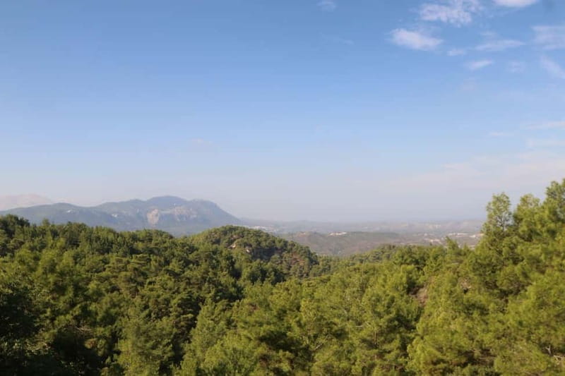 Rhodes: Safari with our driver - North - Pick ups East Coast - Exploring Rhodes on a Guided Safari: A Deep Dive into Authentic Scenery and Comfort