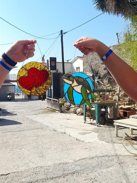 Rhodes: Stained glass workshop - Price and Logistics
