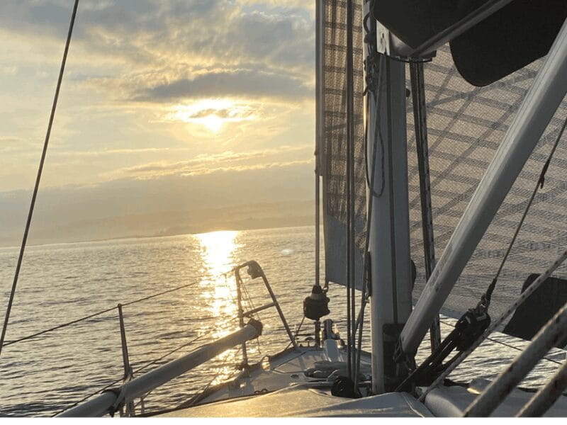 Ría de Arousa: Daytime or Sunset Sailboat Cruise with drinks - FAQs