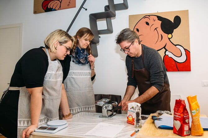 Rialto market tour and Italian cooking class with a local - FAQ