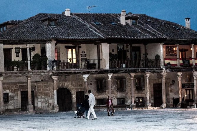 Ribera Del Duero Winery Guided Tour and Wine Tasting From Madrid - Exploring Medieval Towns and Ancient Castles