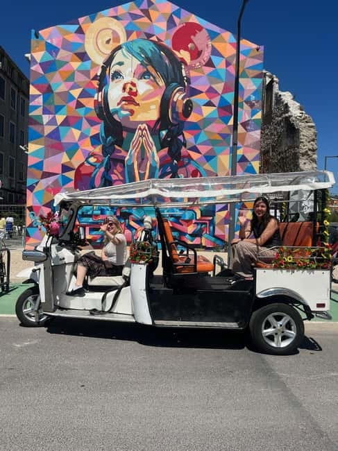 Ride the Stories of Lisbon Tuk Tuk Experience - Exploring Lisbon’s Neighborhoods and Sights in Style