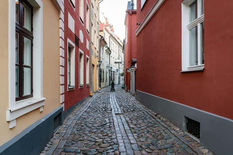 Riga: 2-Hour Walking Tour in the Old Town - Who Should Consider This Tour?