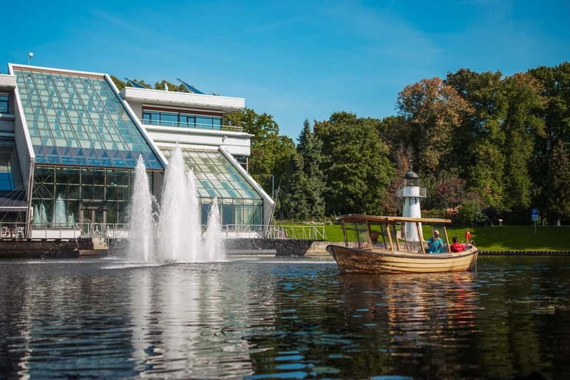 Riga: Canal Boat Sightseeing Tour With Audio guide - FAQ