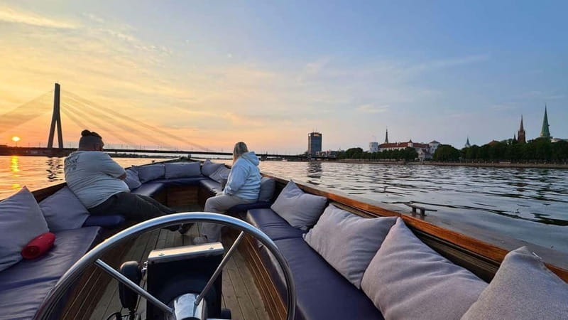 Riga: Evening or Sunset Boat Tour with Welcome Drink - The Experience in Detail: What to Expect on Your Riga Waterway Journey