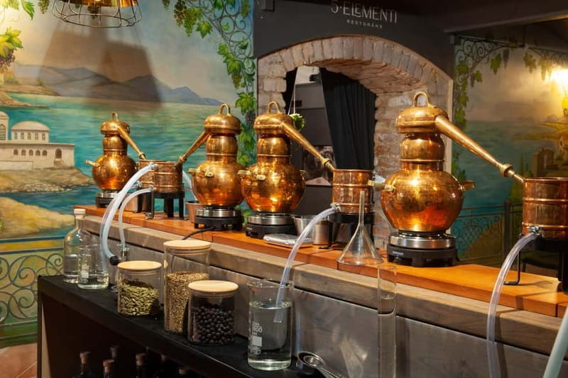 Riga Gin Lab: Gin Distillation Masterclass - Inside the Riga Gin Lab: A Practical Guide