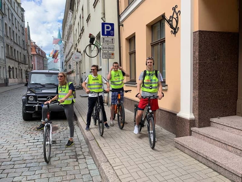 Riga: Guided City Highlights Bike Tour - Key points / Takeaways