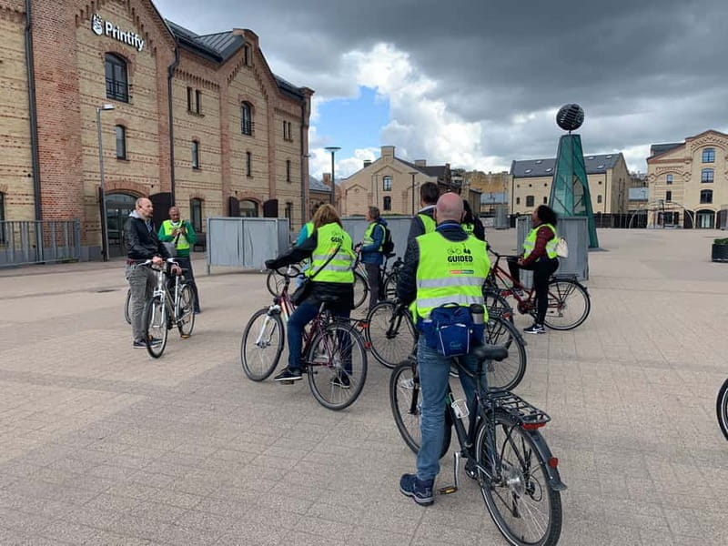 Riga: Guided City Highlights Bike Tour - The Itinerary: From Historic Squares to Vibrant Neighborhoods