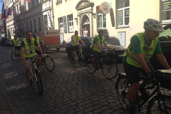 Riga Highlights Bike Tour - Tour Highlights and Attractions