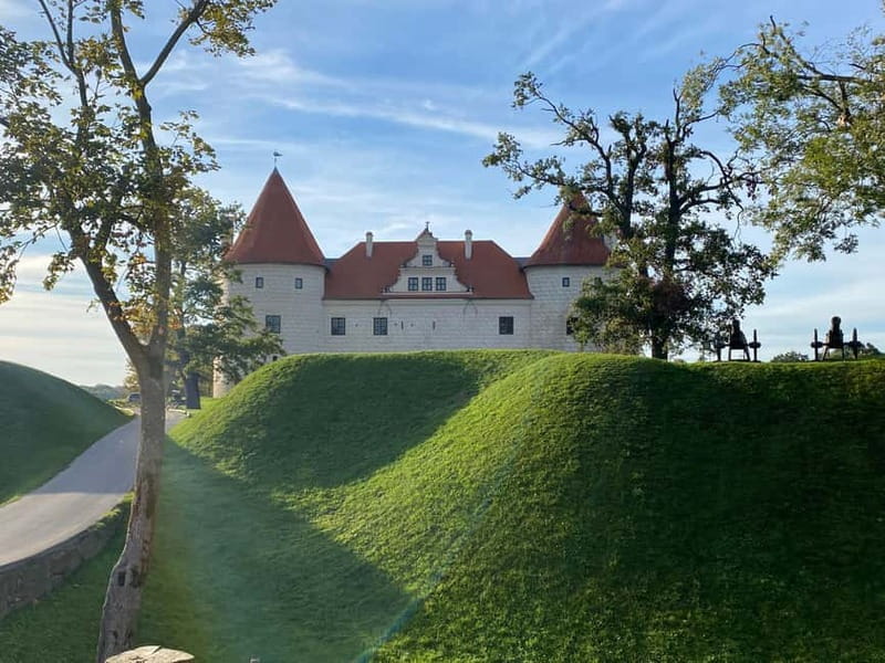 Riga: Hill of Crosses, Rundle Palace, & Bauska Castle Tour - Final Thoughts