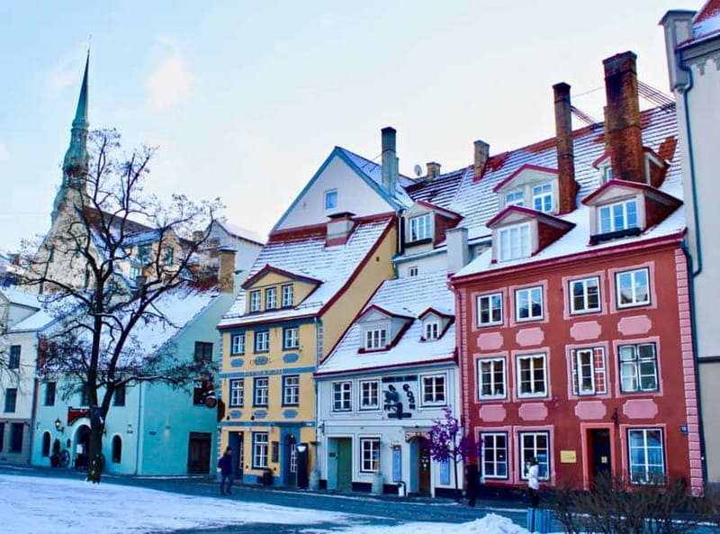 Riga Old Town, C Market & Art Nouveau Guided Walking Tour - Key Points / Takeaways