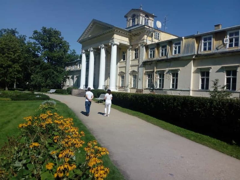 Riga: Private Sigulda, Turaida, and Gauja National Park Tour - Krimulda Manor & Local Wineries