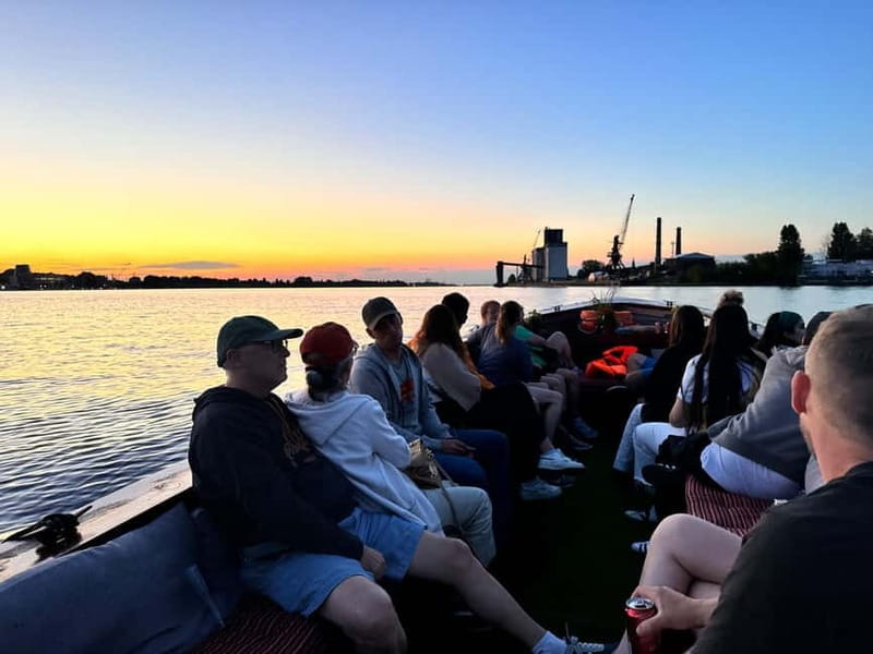 Riga: Sightseeing Cruise with Welcome Drink and Audio Guide - Key points / Takeaways