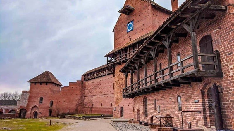 Riga to Sigulda & Cesis: Explore Latvias Medieval Castles - Transportation and Logistics: What You Need to Know