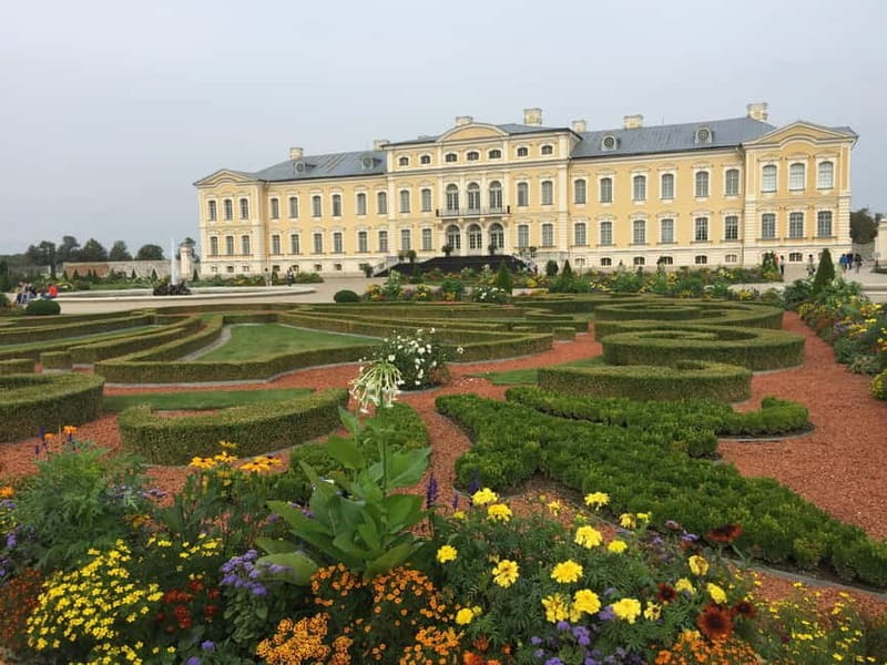 Riga-Vilnius:Rundale palace/Hill of Crosses/Medieval Kernave - Key points / Takeaways