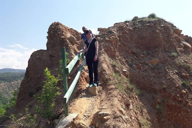 Rila Monastery and hiking to the Stob Pyramids- Private Day Trip from Sofia - Exploring the Stob Pyramids: Nature’s Artistic Masterpieces