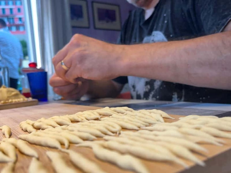 Riomaggiore: Pasta and Tiramisù Cooking Class - A Deep Dive into the Experience