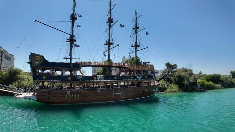 River Cruise Tour Lunch Soft Drinks Foam Party Caretta Swim - Entering the World of the Side Boat Tour: A Practical Overview