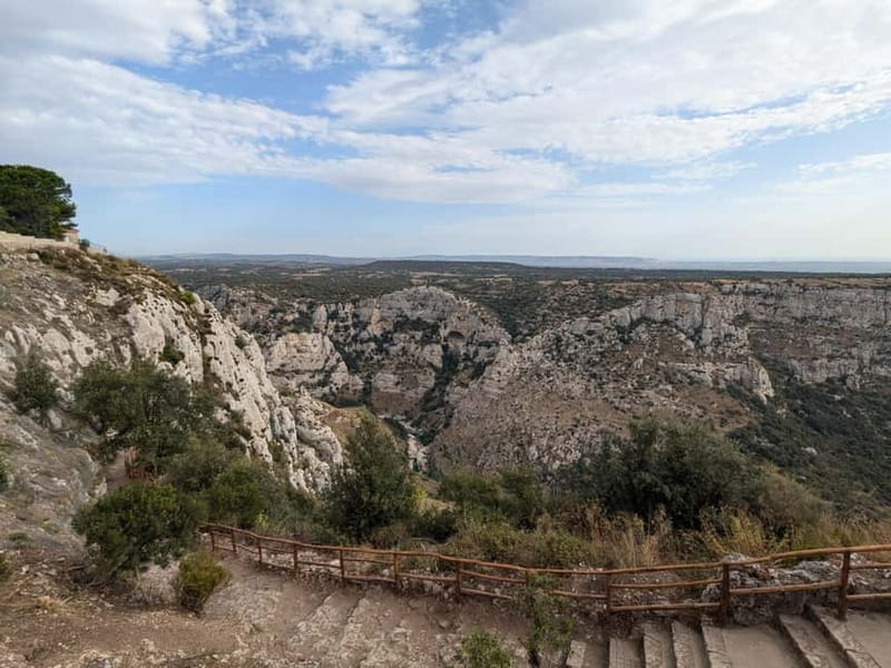 Road Bike Tour Syracuse: Ride into the hills - 80k/900m+ - The Exciting Descent & Return to Syracuse